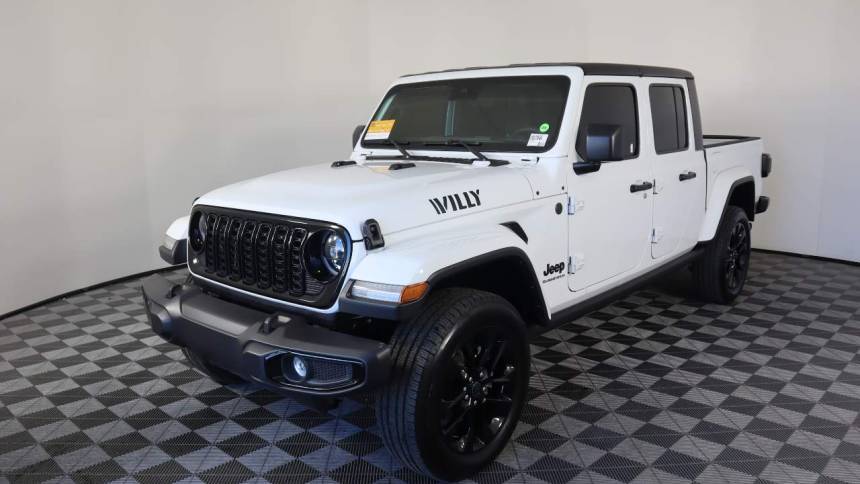 2024 Jeep Gladiator Willys — Pickup Truck — 7,432 mi — Las Vegas, NV