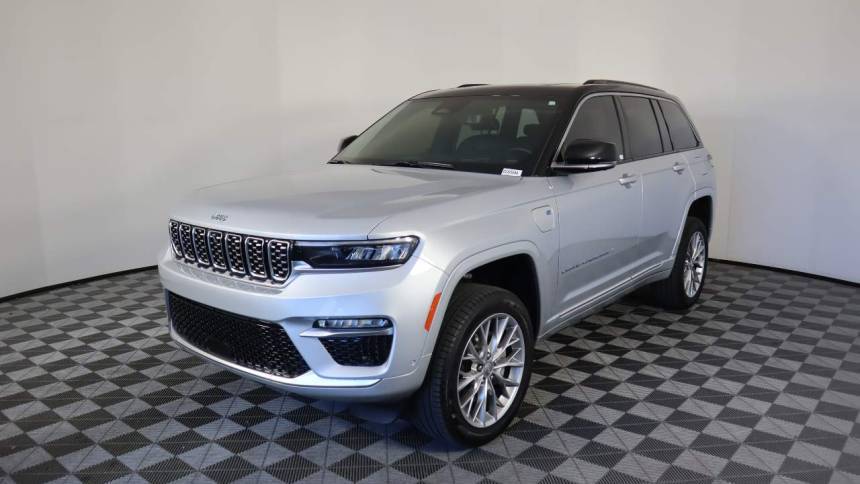 2024 Jeep Grand Cherokee Summit 4xe — SUV — 4,650 mi — Las Vegas, NV