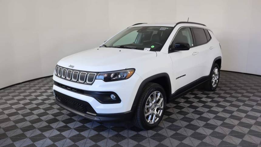 2022 Jeep Compass Latitude Lux — SUV — 33,589 mi — Las Vegas, NV