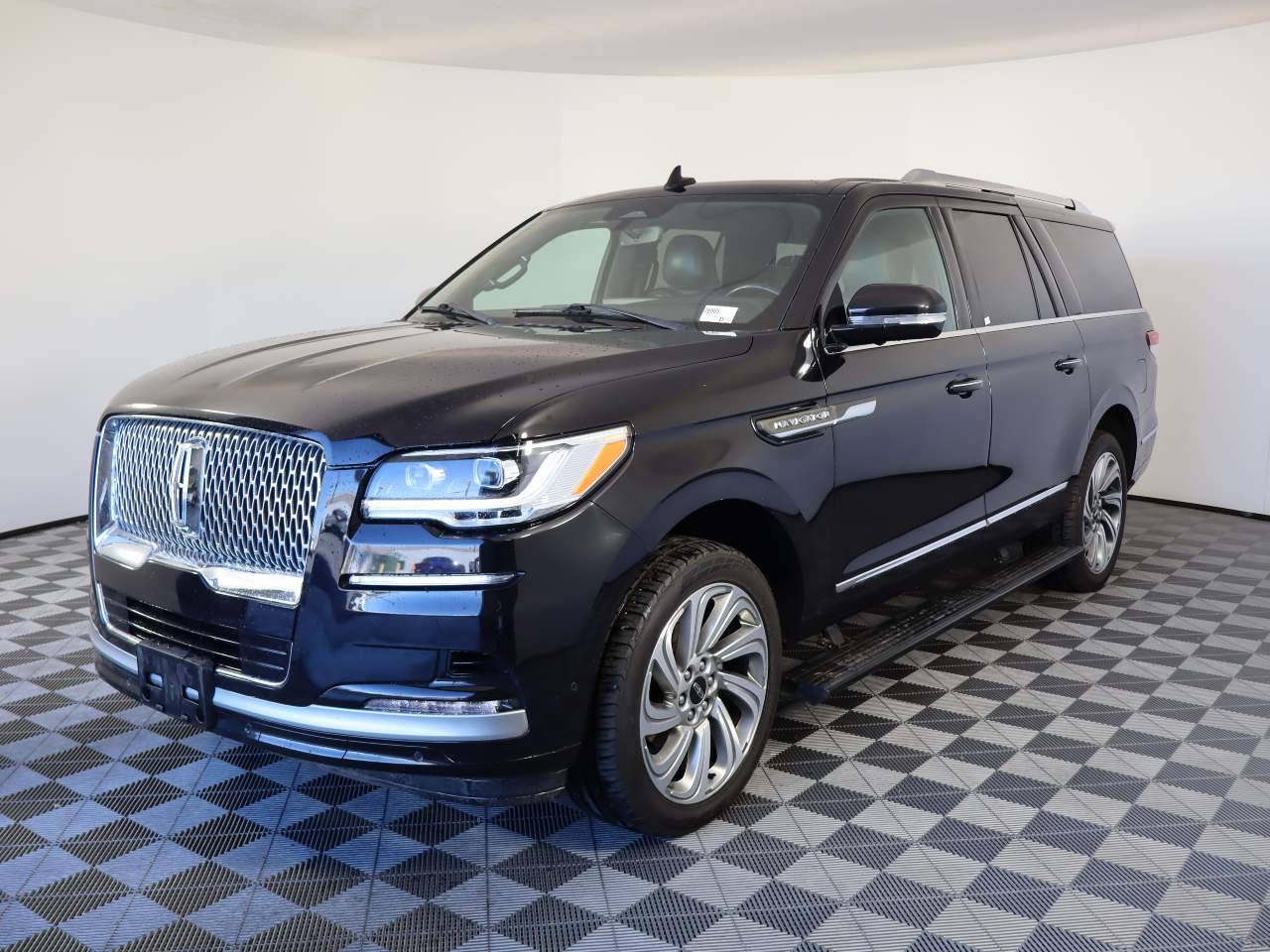 2023 Lincoln Navigator Reserve — SUV — 57,949 mi — Las Vegas, NV