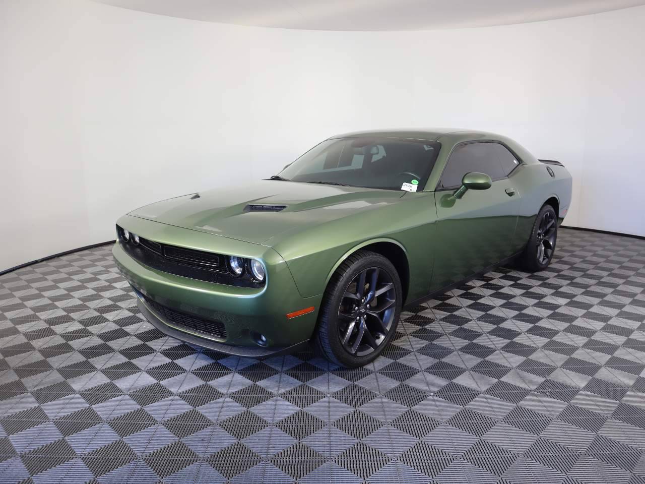 2020 Dodge Challenger SXT — Coupe — 53,225 mi — Las Vegas, NV