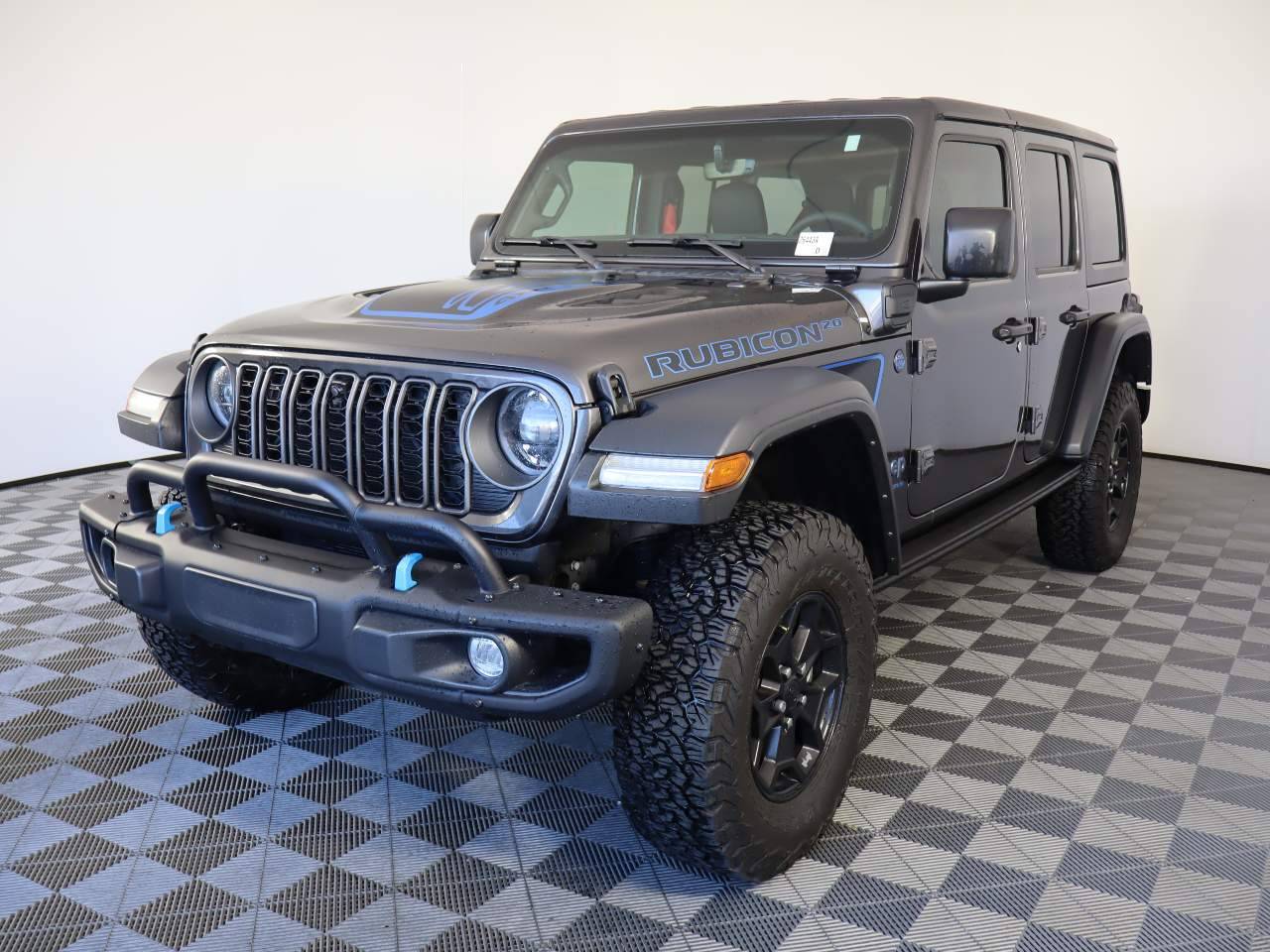 2023 Jeep Wrangler Rubicon 20th Anniversary 4xe — SUV — 1,704 mi — Las Vegas, NV