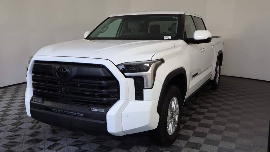 2022 Toyota Tundra SR5 — Pickup Truck — 18,272 mi — Las Vegas, NV