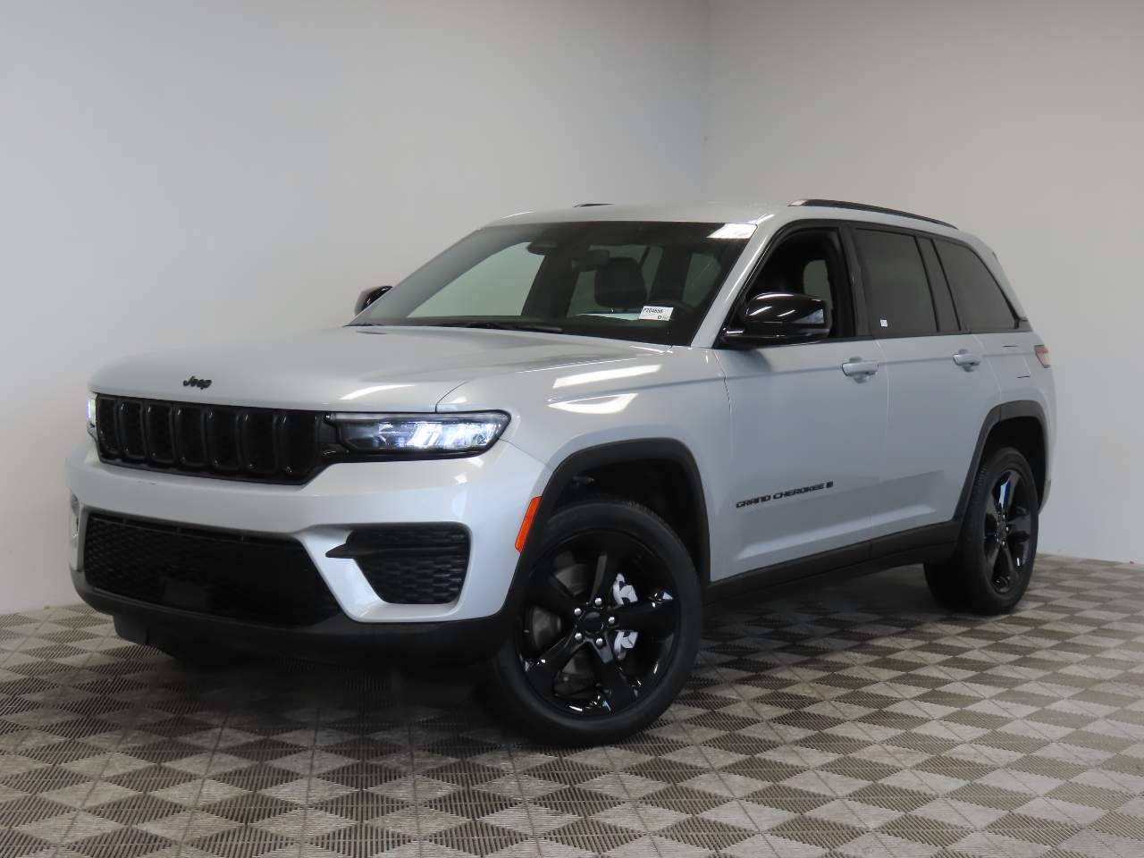 2023 Jeep Grand Cherokee Altitude — SUV — 43,056 mi — Las Vegas, NV