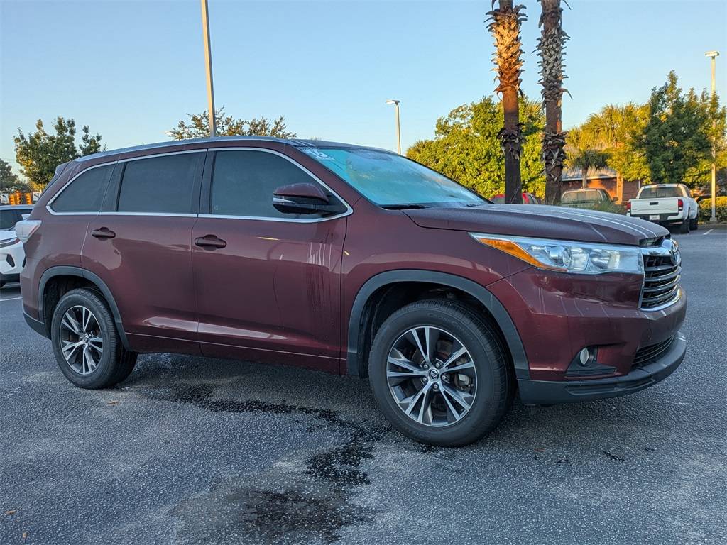 2016 Toyota Highlander XLE — SUV — 104,020 mi — Charleston, SC