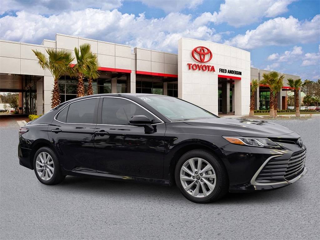 2024 Toyota Camry LE — Sedan — 40,201 mi — Charleston, SC