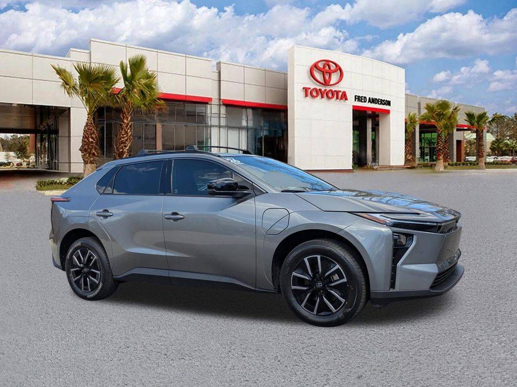 2026 Toyota bZ XLE — SUV — 11 mi — Charleston, SC