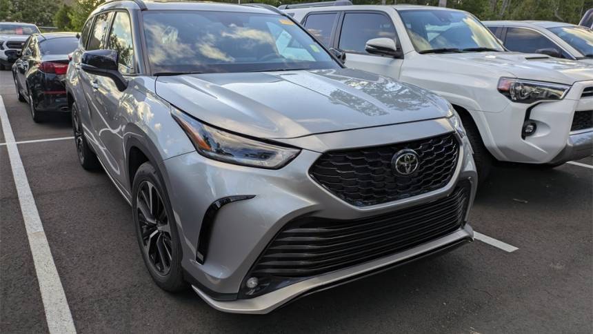 2022 Toyota Highlander XSE