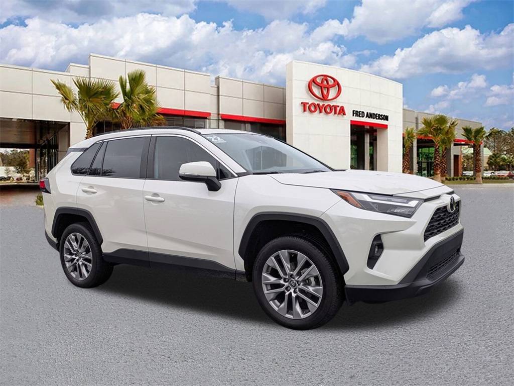 2022 Toyota RAV4 XLE Premium — SUV — 13,918 mi — Charleston, SC