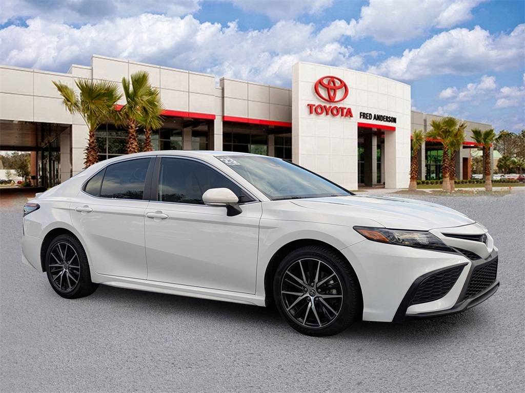 2023 Toyota Camry SE — Sedan — 50,631 mi — Charleston, SC