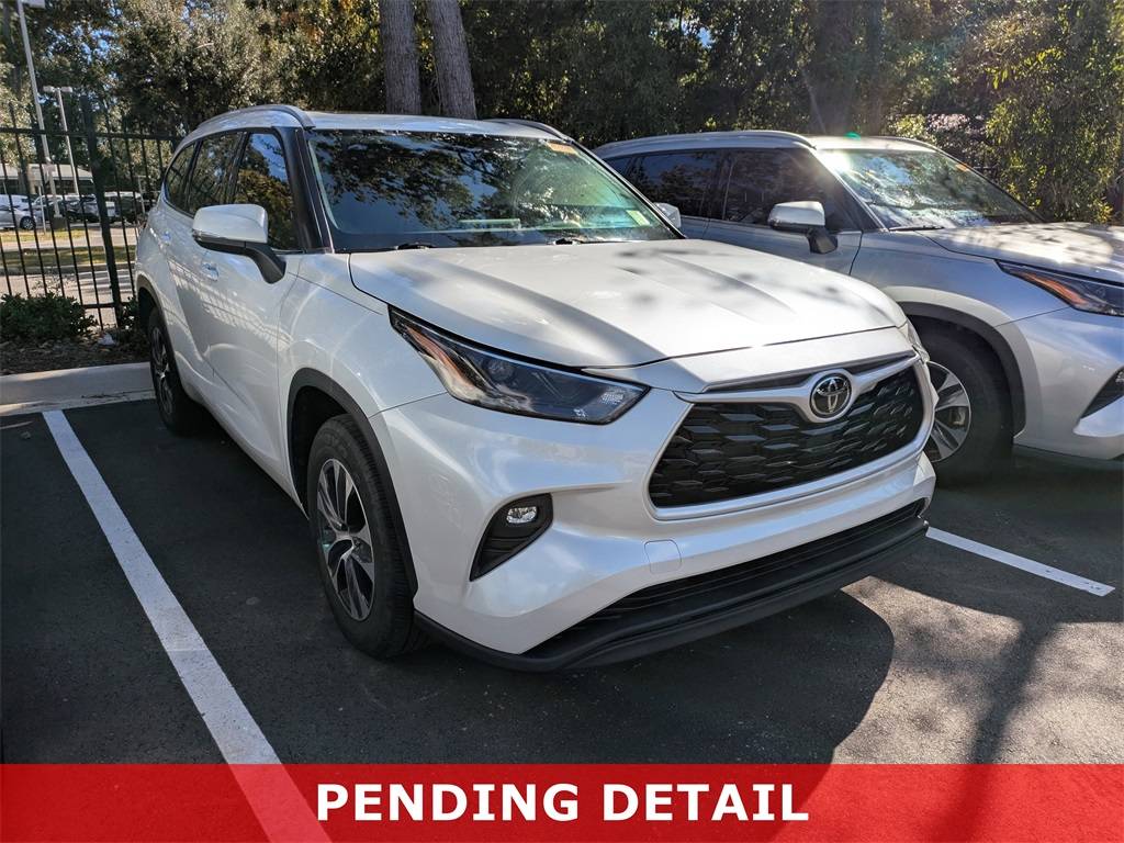 2022 Toyota Highlander XLE — SUV — 21,475 mi — Charleston, SC