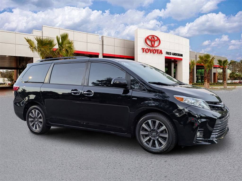 2020 Toyota Sienna XLE — Minivan — 93,566 mi — Charleston, SC
