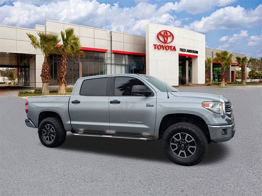 2017 Toyota Tundra SR5