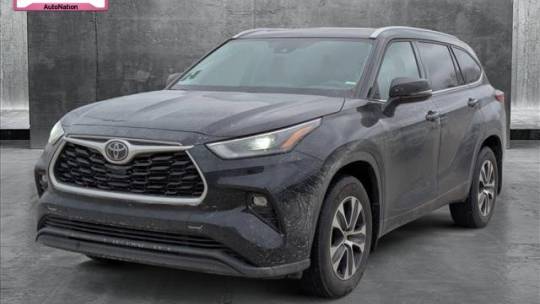 2022 Toyota Highlander XLE — SUV — 14,443 mi — Westlake, OH