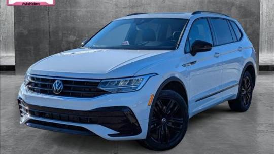 2022 Volkswagen Tiguan SE R-Line Black — SUV — 22,284 mi — Westlake, OH