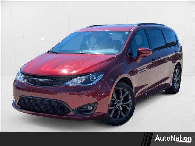 2020 Chrysler Pacifica Touring L — Minivan — 91,427 mi — Westlake, OH