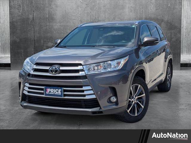 2017 Toyota Highlander XLE — SUV — 85,392 mi — Westlake, OH
