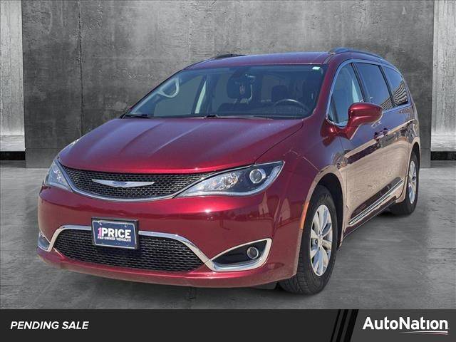 2018 Chrysler Pacifica Touring L — Minivan — 105,802 mi — Westlake, OH