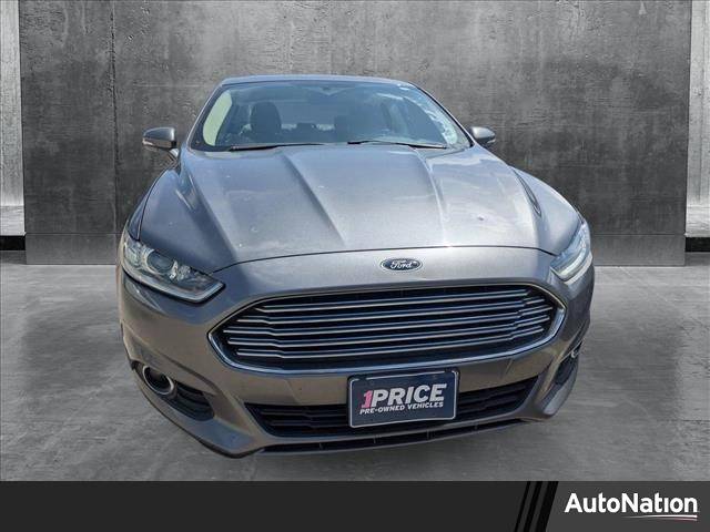 2014 Ford Fusion Hybrid SE — Sedan — 110,718 mi — Westlake, OH
