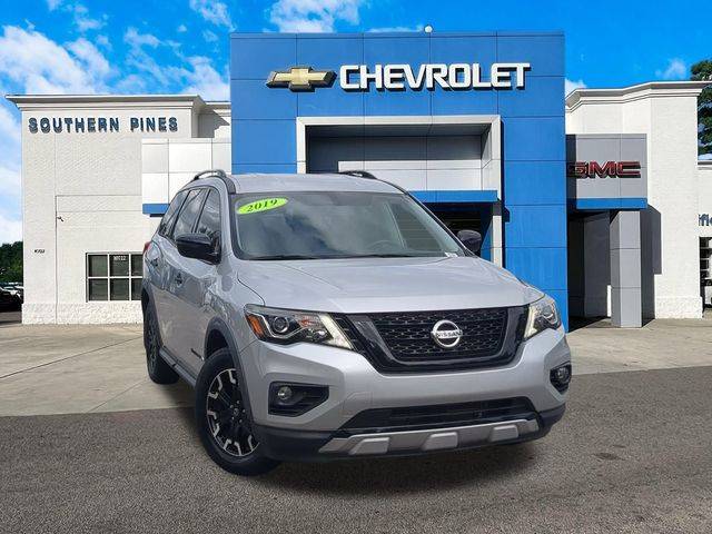 2019 Nissan Pathfinder SV — SUV — 71,235 mi — Southern Pines, NC