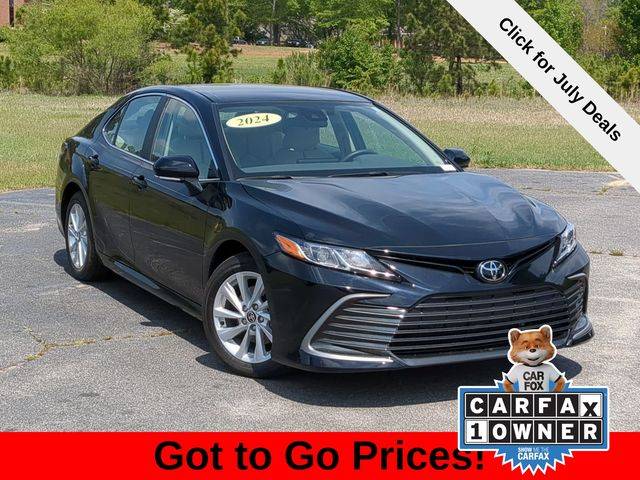 2024 Toyota Camry LE — Sedan — 17,115 mi — Southern Pines, NC