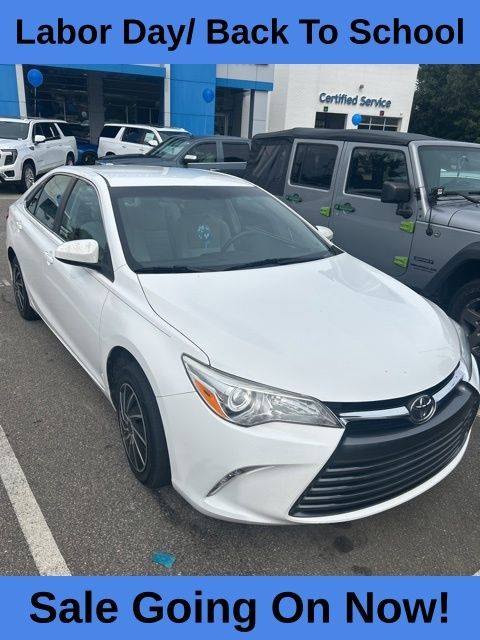 2015 Toyota Camry LE — Sedan — 48,605 mi — Southern Pines, NC