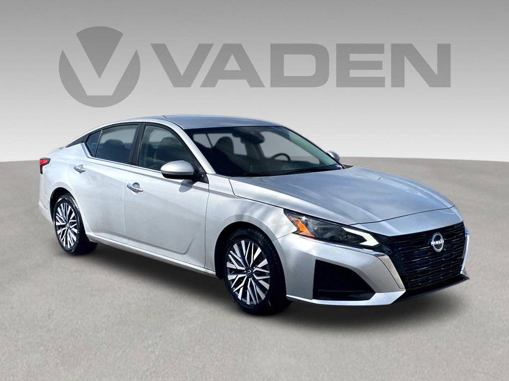 2023 Nissan Altima SV — Sedan — 61,673 mi — Savannah, GA