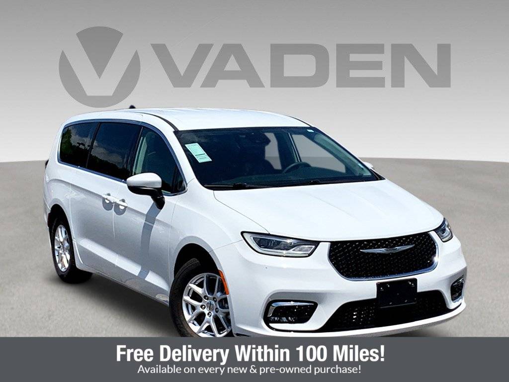 2023 Chrysler Pacifica Touring L — Minivan — 60,184 mi — Beaufort, SC