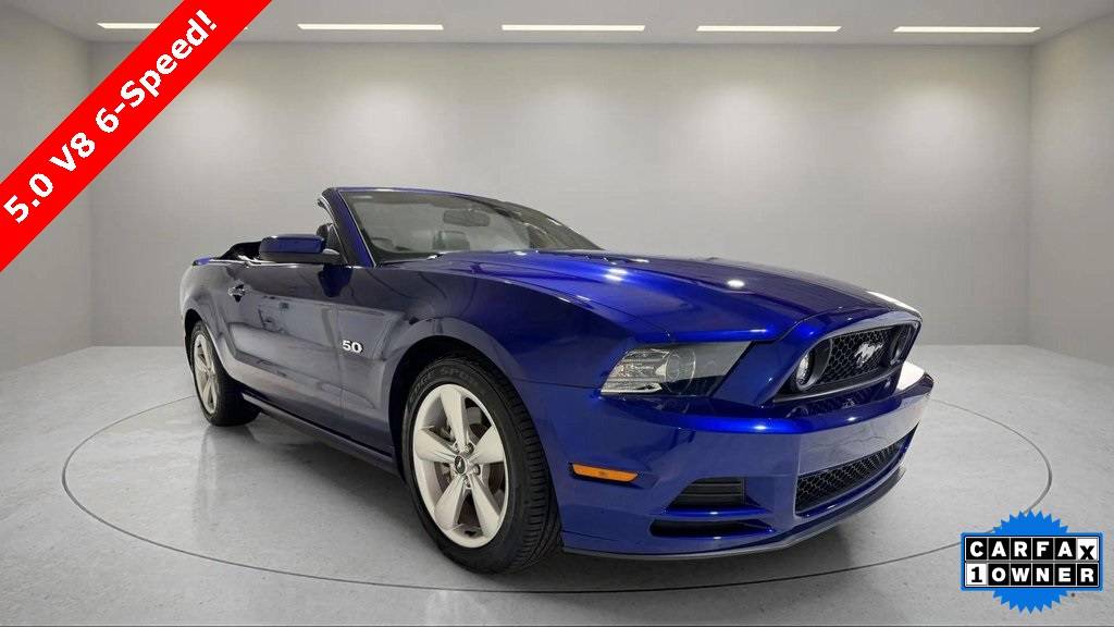 2014 Ford Mustang GT Premium — Convertible — 21,200 mi — West Allis, WI