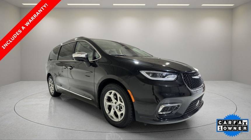2023 Chrysler Pacifica Limited — Minivan — 63,679 mi — West Allis, WI
