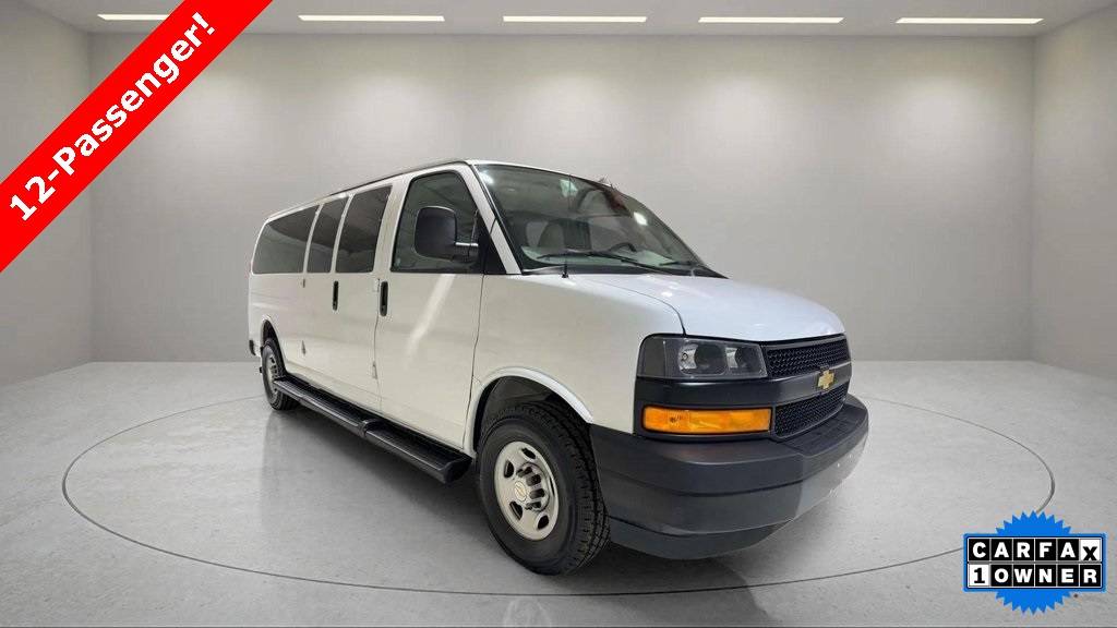 2022 Chevrolet Express Passenger LS — Passenger Van — 59,407 mi — West Allis, WI