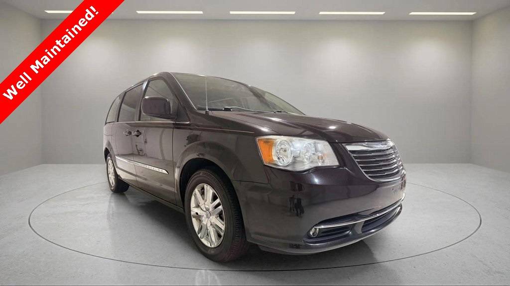 2014 Chrysler Town & Country Touring — Minivan — 100,656 mi — West Allis, WI