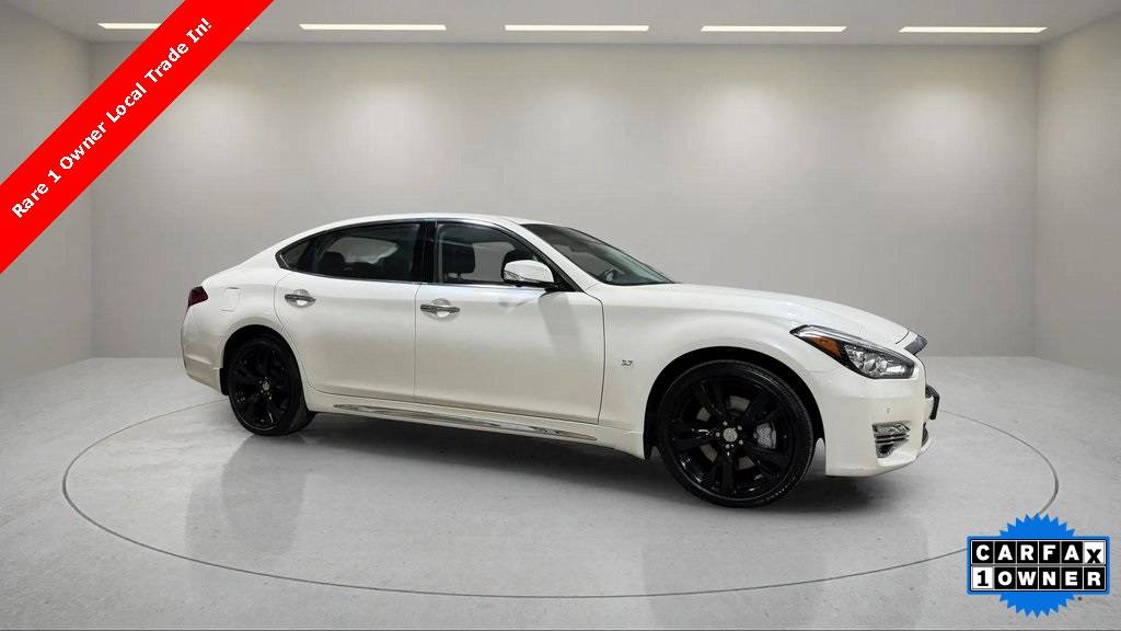 2019 INFINITI Q70L 3.7x LUXE — Sedan — 31,402 mi — West Allis, WI