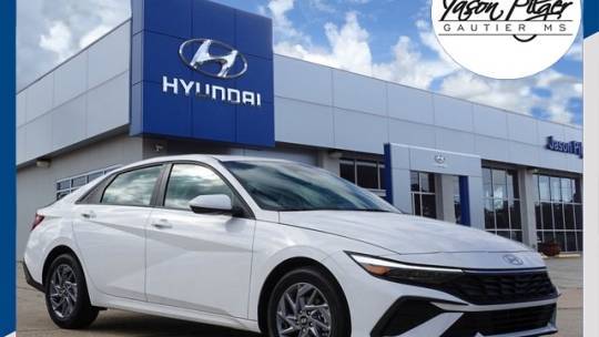 2024 Hyundai Elantra SEL — Sedan — 22,452 mi — Gautier, MS