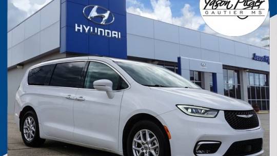 2022 Chrysler Pacifica Touring L — Minivan — 64,329 mi — Gautier, MS