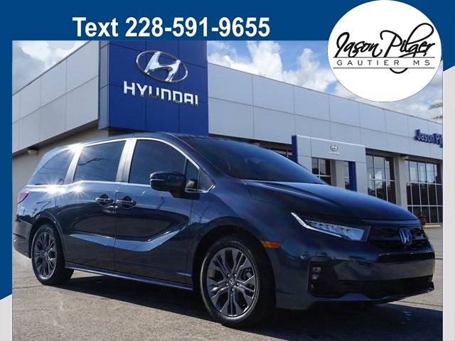 2025 Honda Odyssey Touring — Minivan — 8,110 mi — Gautier, MS