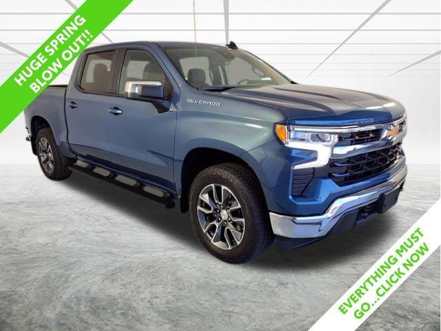 2024 Chevrolet Silverado 1500 LT — Pickup Truck — 9,865 mi — Southern Pines, NC