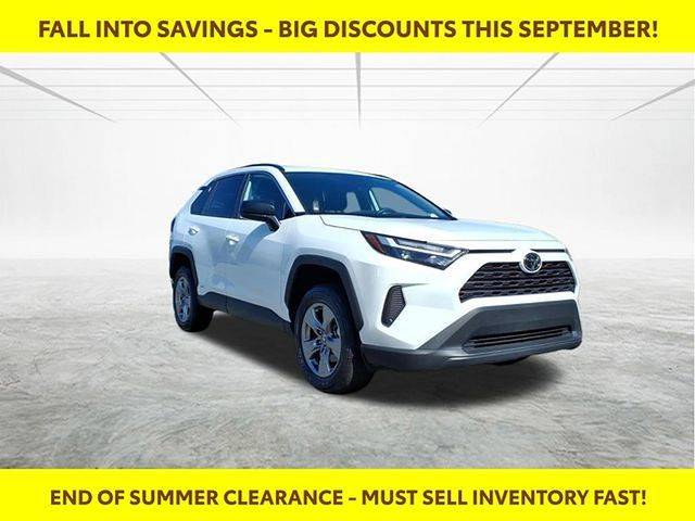 2025 Toyota RAV4 Hybrid LE — SUV — 13,069 mi — Southern Pines, NC