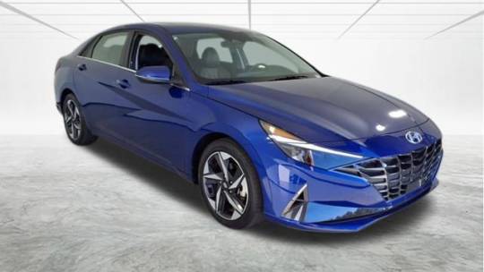 2023 Hyundai Elantra Limited — Sedan — 15,360 mi — Southern Pines, NC