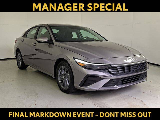 2024 Hyundai Elantra SEL — Sedan — 28,677 mi — Southern Pines, NC
