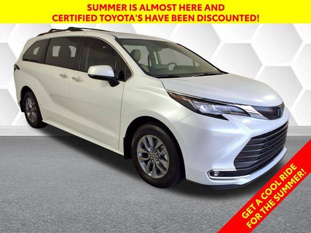 2022 Toyota Sienna XLE — Minivan — 23,831 mi — Southern Pines, NC