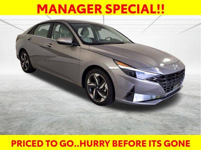 2023 Hyundai Elantra Limited — Sedan — 5,159 mi — Southern Pines, NC