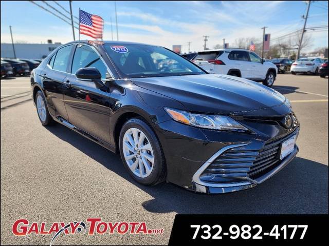 2022 Toyota Camry LE — Sedan — 17,495 mi — Eatontown, NJ