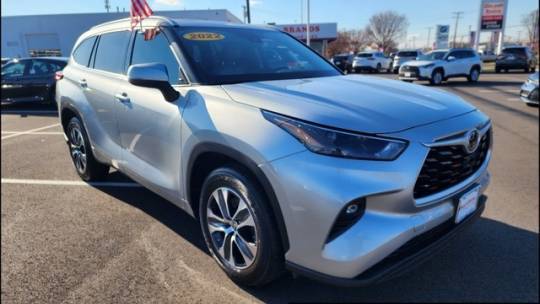 2022 Toyota Highlander XLE — SUV — 49,631 mi — Eatontown, NJ