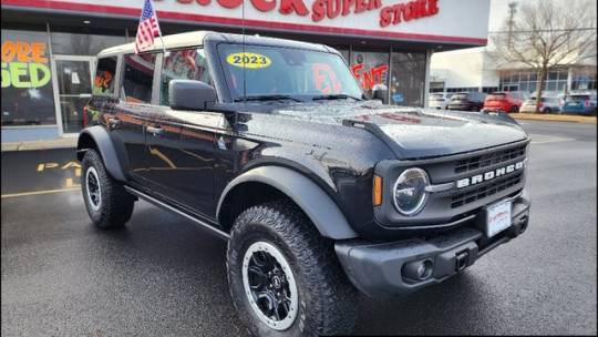 2023 Ford Bronco Black Diamond — SUV — 7,398 mi — Eatontown, NJ