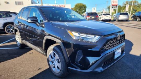 2024 Toyota RAV4 LE — SUV — 10,390 mi — Eatontown, NJ