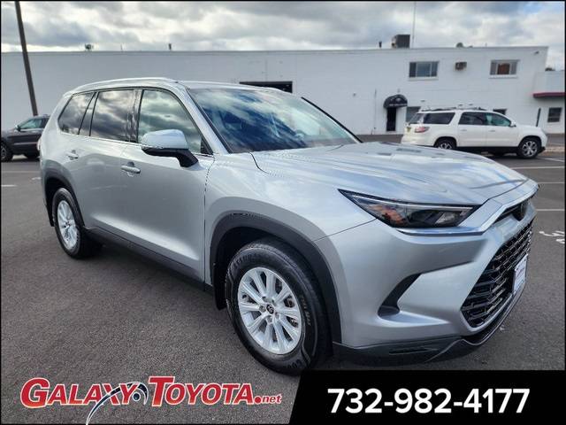 2024 Toyota Grand Highlander XLE — SUV — 11,679 mi — Eatontown, NJ