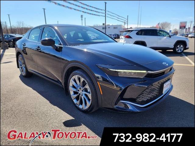 2023 Toyota Crown Limited — Sedan — 21,812 mi — Eatontown, NJ