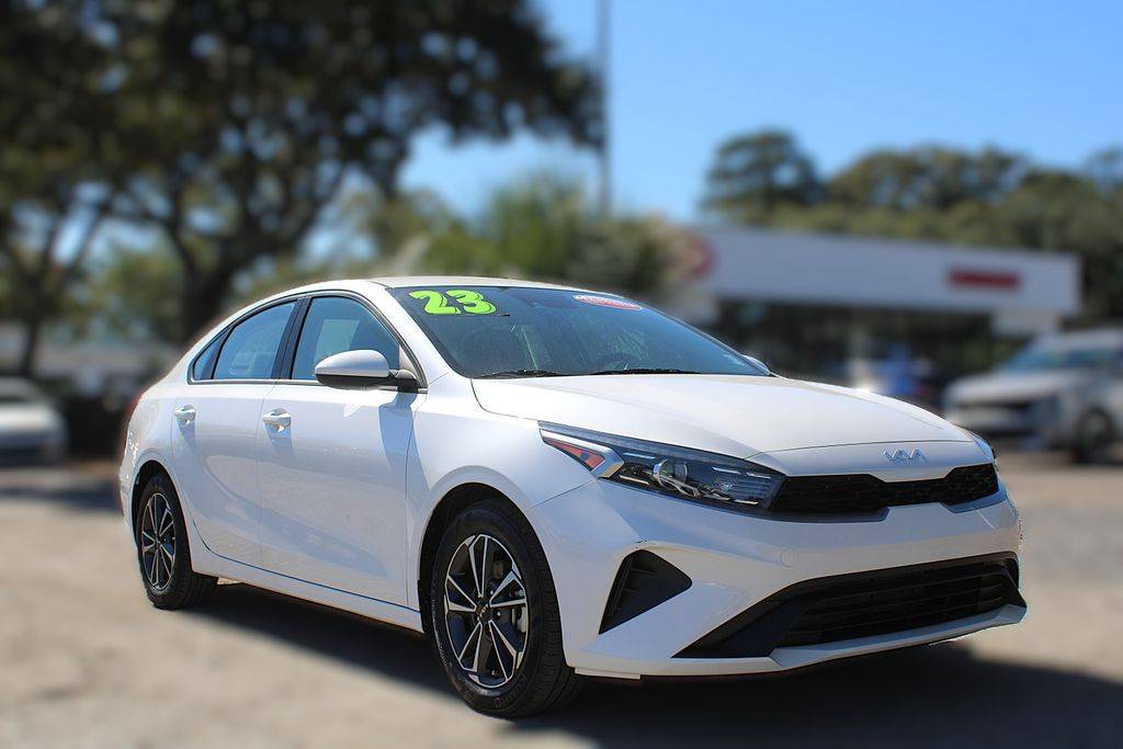 2023 Kia Forte LXS — Sedan — 28,543 mi — Charleston, SC