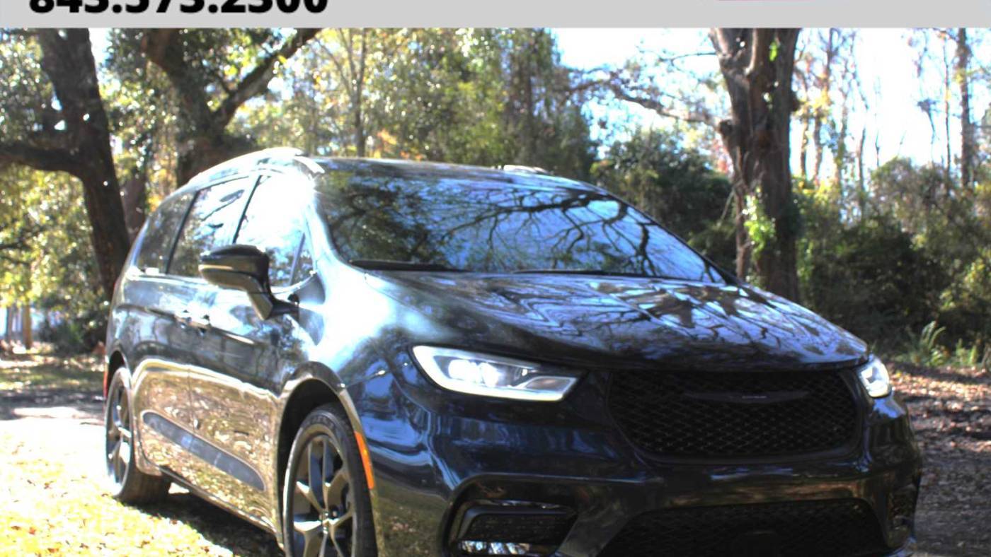 2021 Chrysler Pacifica Touring L — Minivan — 56,807 mi — Charleston, SC